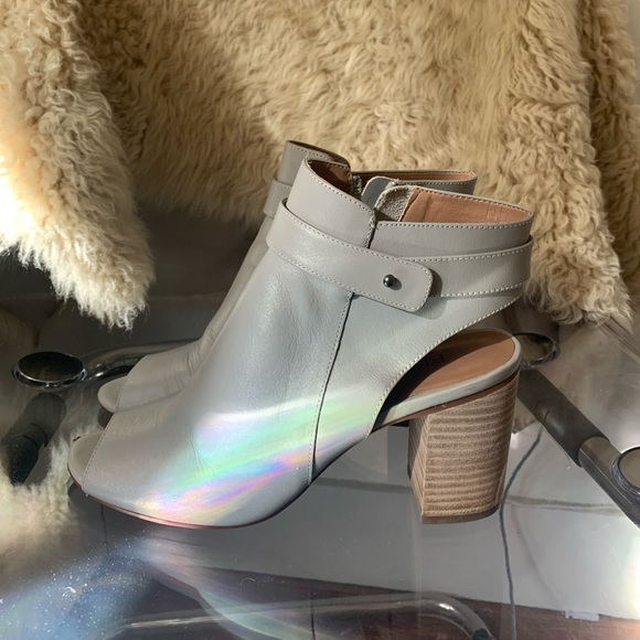 FIRTH Open Toed Booties - Picture 2 of 7